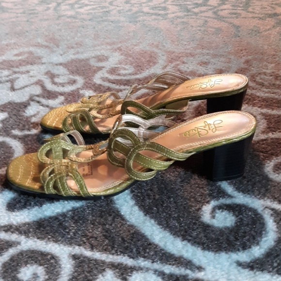New: LifeStride Green Sandals Sz 10 - Picture 3 of 3